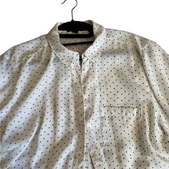 The Limited Black and White Polka Dot Top - Picture 2 of 5